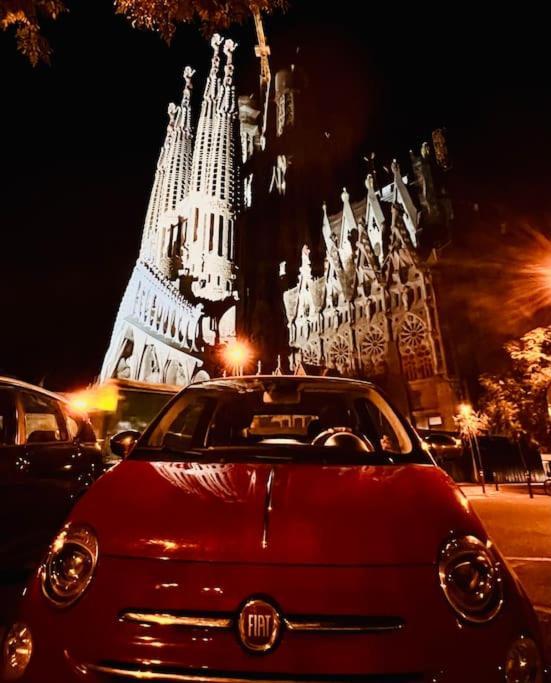 Apartmán Loft Nearby Sagrada Familia Barcelona Exteriér fotografie